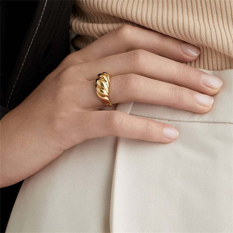 Lorelei Gold Croissant Ring