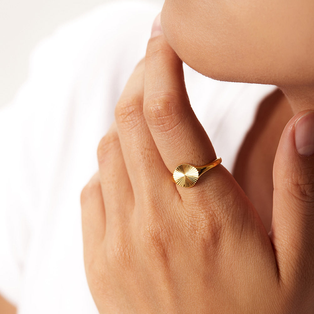 Cyna Gold Ring