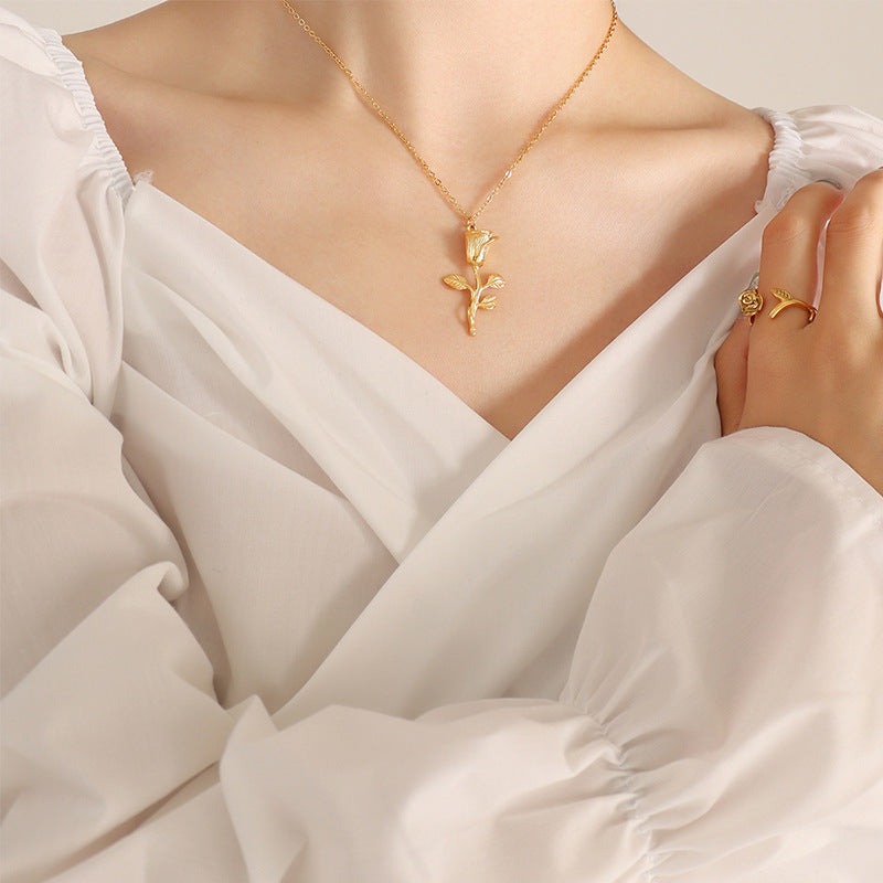 Celia Gold Necklace